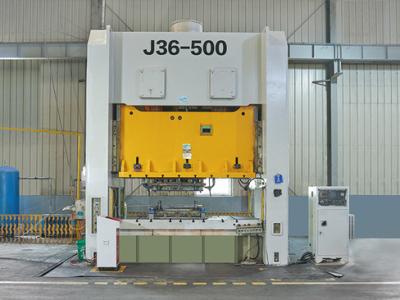 Bakım Sorunlarının Önlenmesinde Garaj Kapısı Uç Kapaklarının Önemi